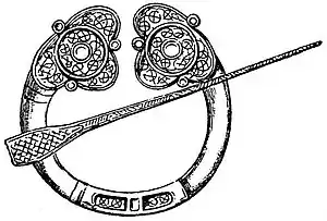 EB1911 Jewelry - Celtic - brooch (1).jpg