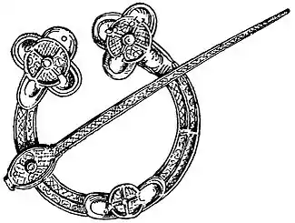 EB1911 Jewelry - Celtic - brooch (2).jpg