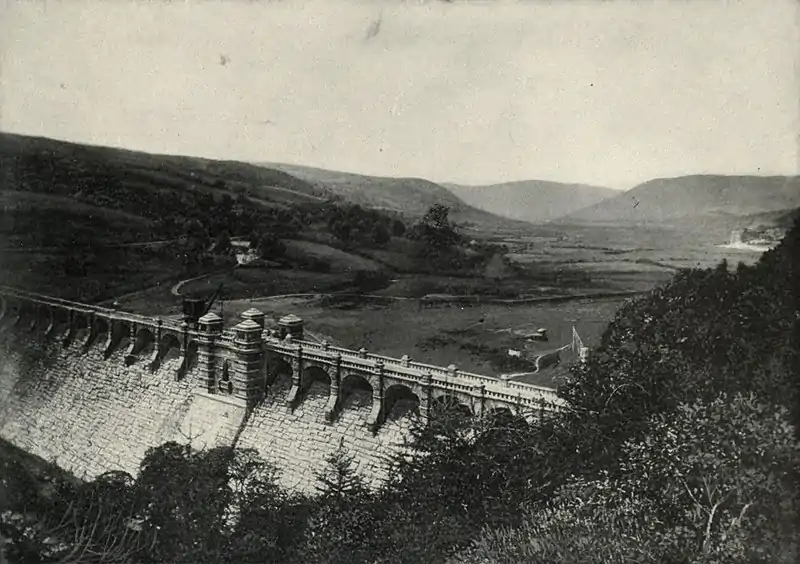 EB1911 Water Supply - Vyrnwy Valley.jpg