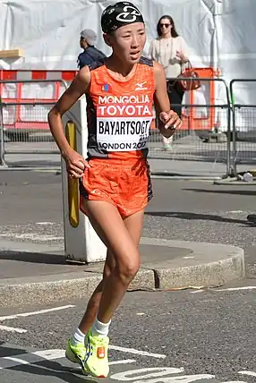 Image of marathon runner