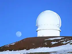 Canada-France-Hawaii Telescope with moon.jpg